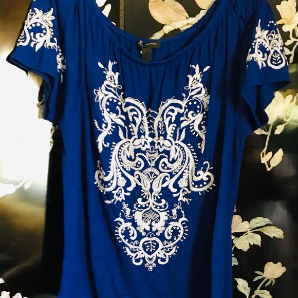 INC International Concepts Tops - 🐳INC two way knit top with embellishment